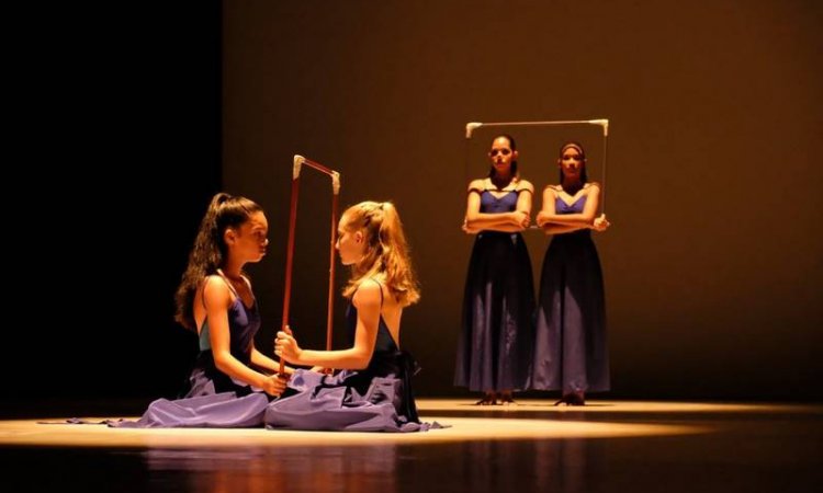 Cours de danse contemporaine Saint Denis